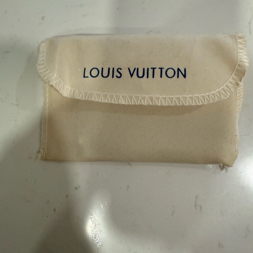 Louis Vuitton Black and Brown Monogram Card Holder - Picture 6 of 8